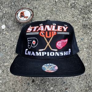 Vintage 1997 NHL Stanley Cup Detroit Redwings Philadelphia Flyers Snapback Hat